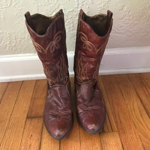 Brown western boots